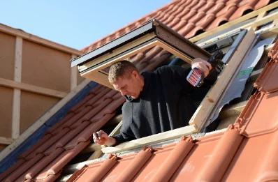 Pose de fenêtres de toit Velux à la Hérie